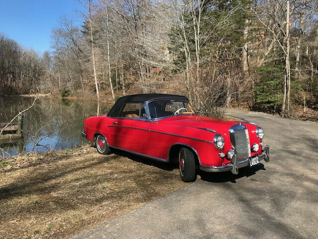 Mercedes-Benz 200-Series 1960 image number 20