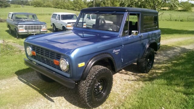 Ford Bronco 1977 image number 24