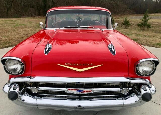 Chevrolet Bel Air/150/210 1957 image number 1