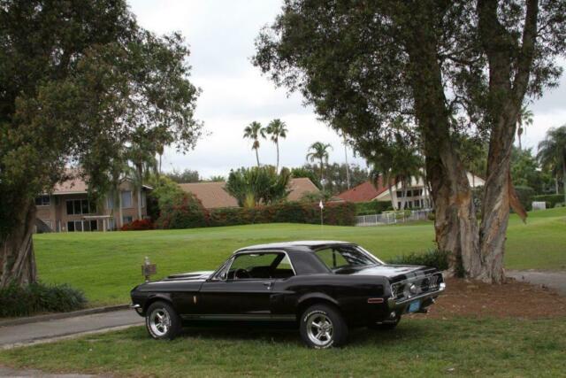 Ford Mustang 1968 image number 2