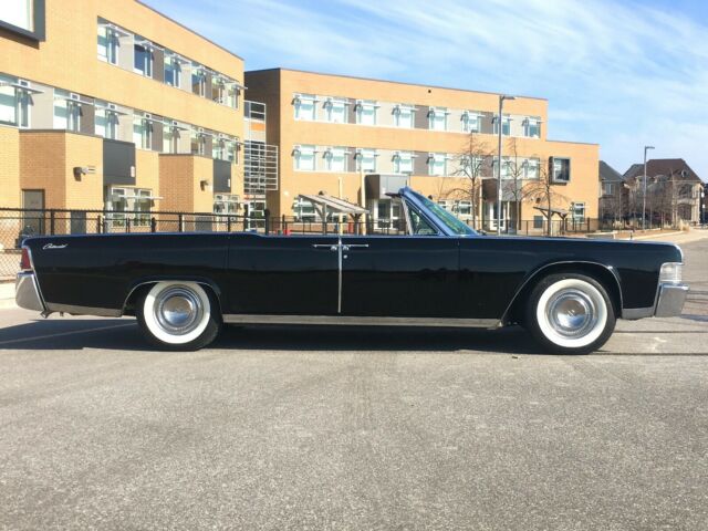 Lincoln Continental 1965 image number 15