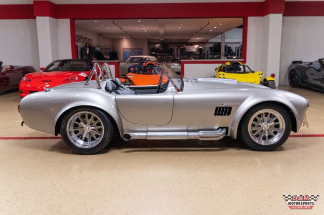 Superformance Cobra 1965 image number 29