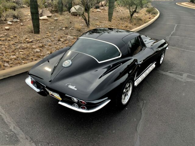 Chevrolet Corvette 1964 image number 31