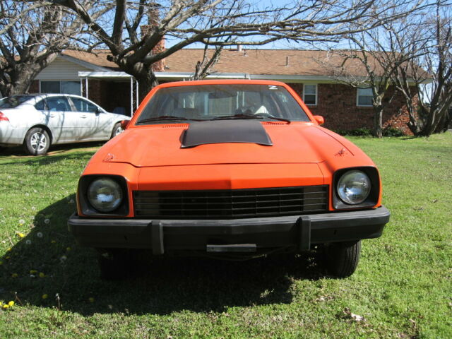 Chevrolet Monza 1977 image number 0