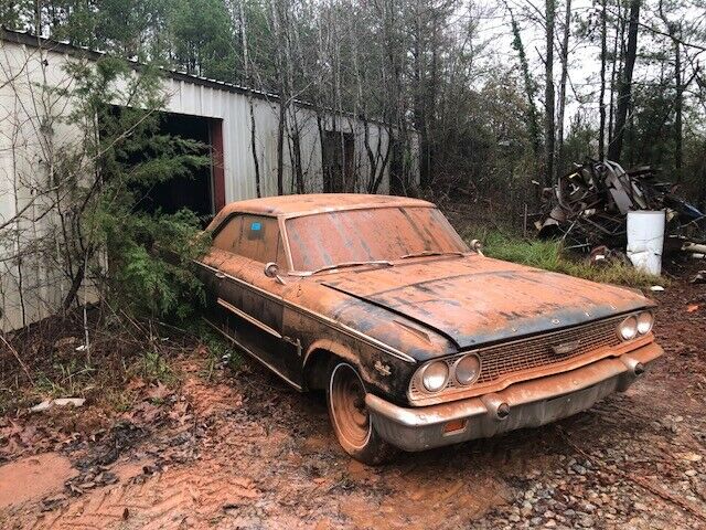 Ford Galaxie 1963 image number 0