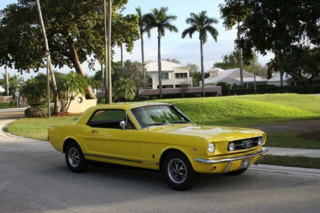 Ford Mustang 1965 image number 25