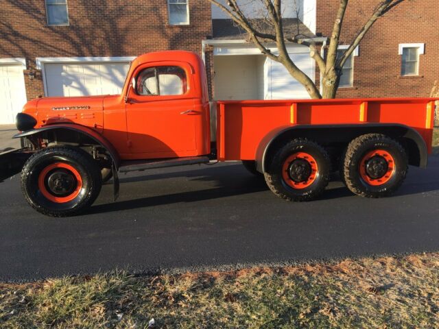 Dodge Power Wagon 1968 image number 2