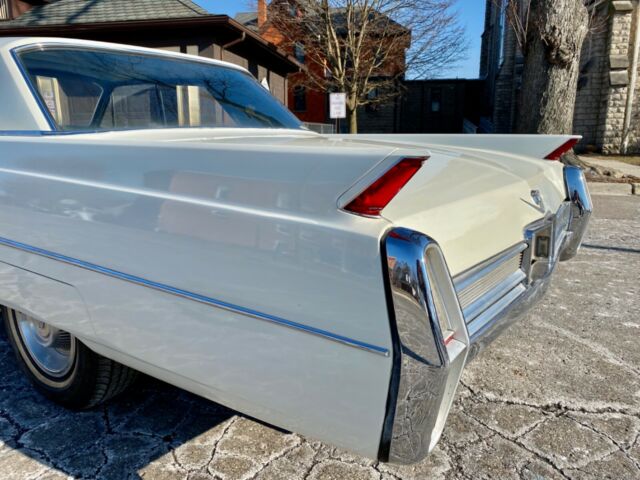 Cadillac DeVille 1964 image number 20