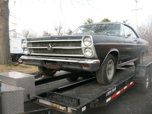 Ford Fairlane 1966 image number 25