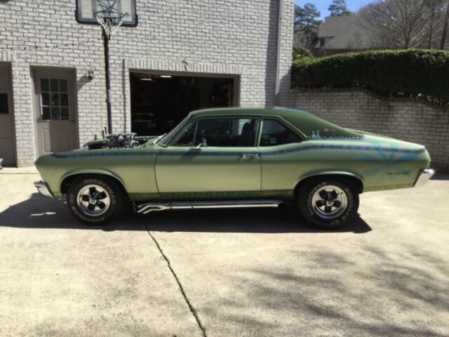 Chevrolet Nova 1970 image number 2