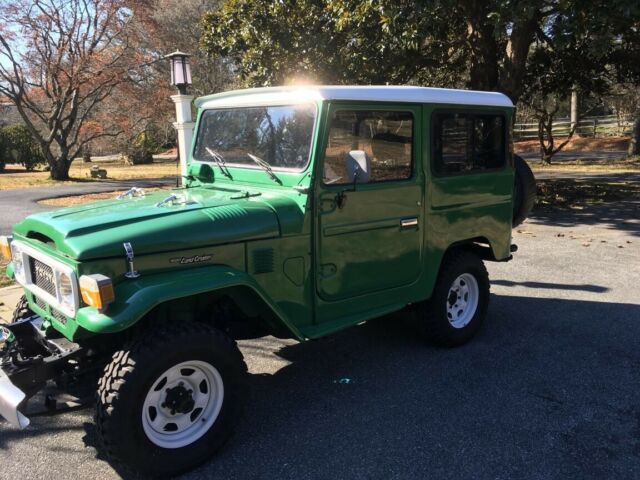 Toyota Land Cruiser 1979 image number 25