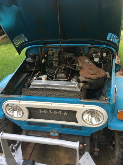 Toyota Land Cruiser 1971 image number 28