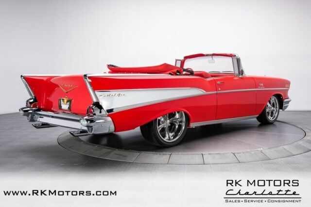 Chevrolet Bel Air/150/210 1957 image number 1