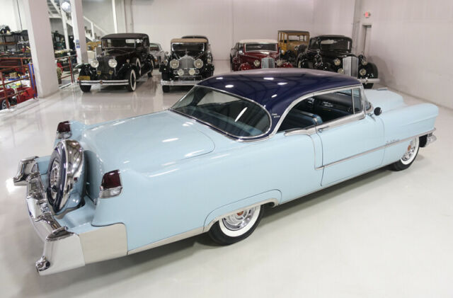 Cadillac DeVille 1955 image number 32