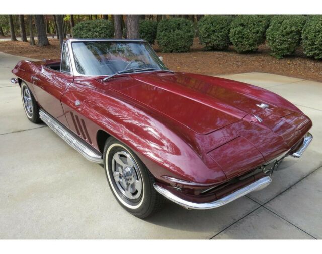 Chevrolet Corvette 1963 image number 19