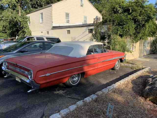 Ford Galaxie 500 XL 1964 image number 1