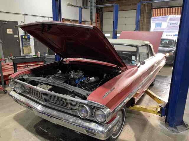 Ford Galaxie 500 XL 1964 image number 15