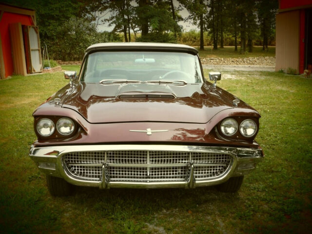 Ford Thunderbird 1960 image number 30