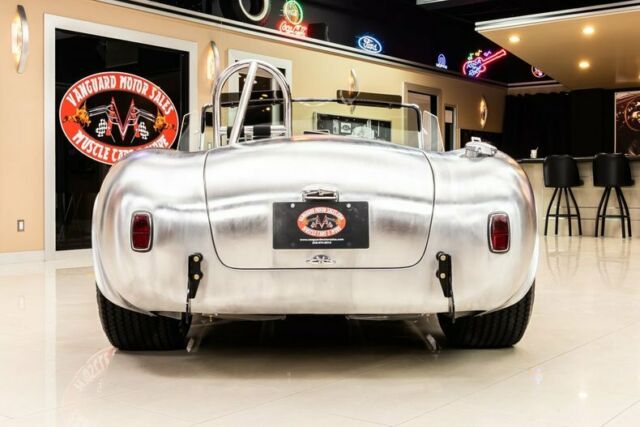 Shelby Cobra 1965 image number 36