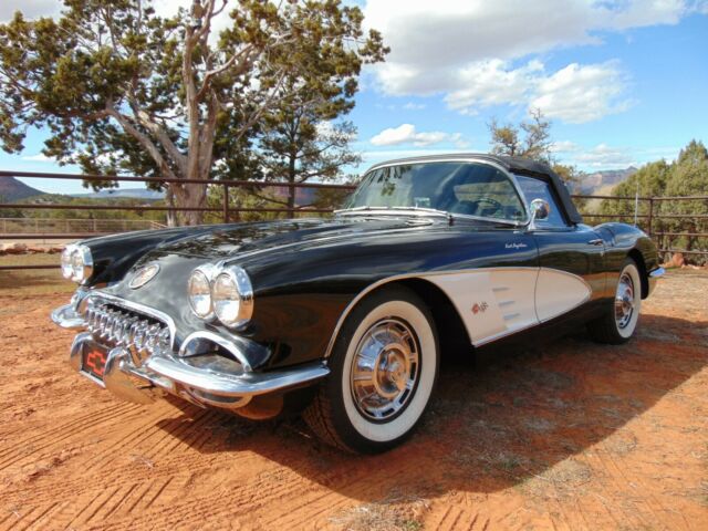 Chevrolet Corvette 1959 image number 23