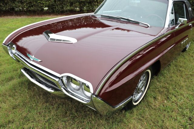 Ford Thunderbird 1963 image number 31