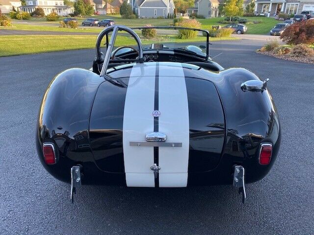 Shelby Cobra 1965 image number 3