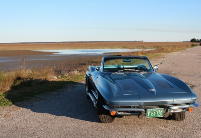 Chevrolet Corvette 1963 image number 13