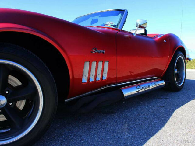 Chevrolet Corvette 1969 image number 16