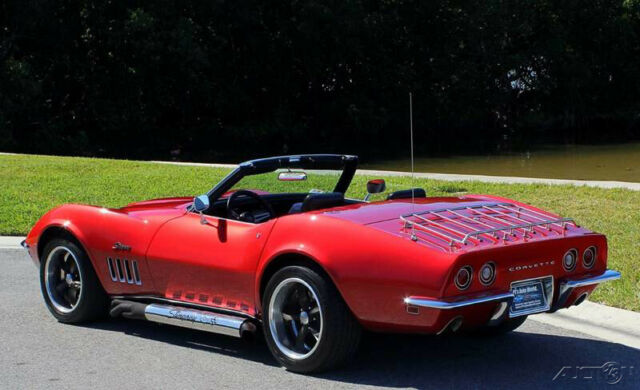 Chevrolet Corvette 1969 image number 2