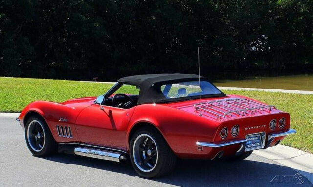 Chevrolet Corvette 1969 image number 33