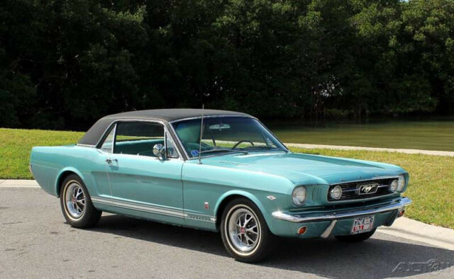 Ford Mustang 1966 image number 28