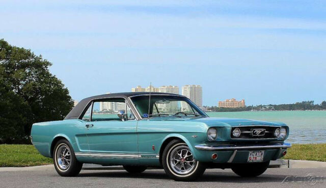 Ford Mustang 1966 image number 33