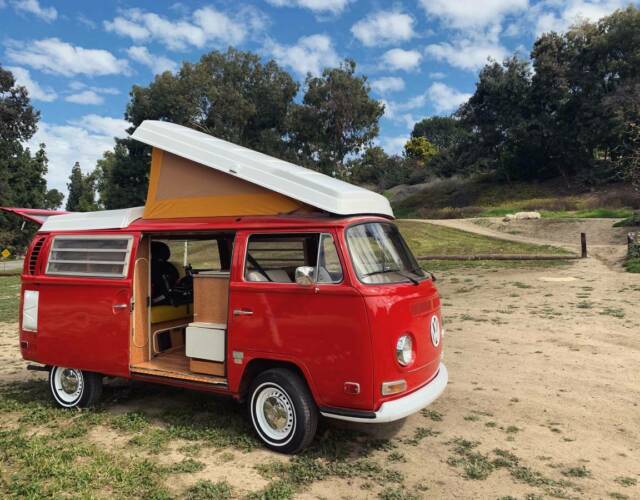 Volkswagen Bus/Vanagon 1971 image number 0