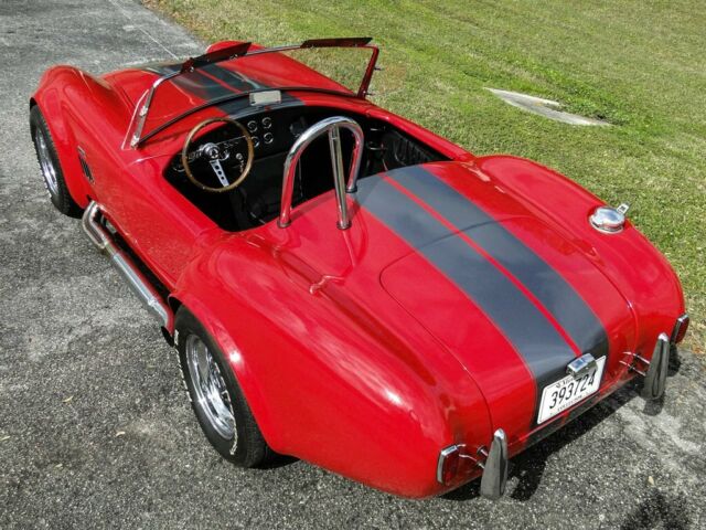 AC Cobra 1967 image number 18