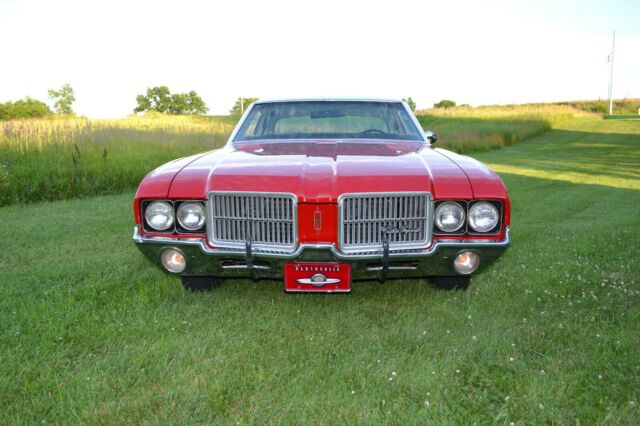 Oldsmobile Cutlass 1972 image number 1