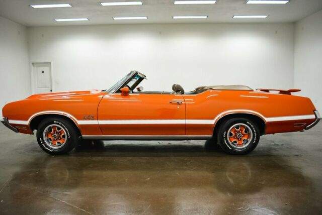 Oldsmobile Cutlass 1972 image number 3