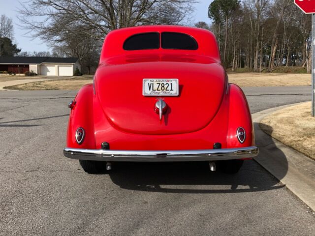 Ford Deluxe 1939 image number 6