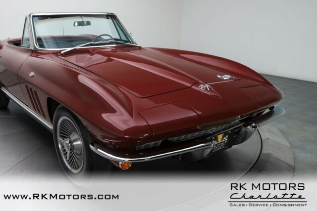 Chevrolet Corvette 1966 image number 23