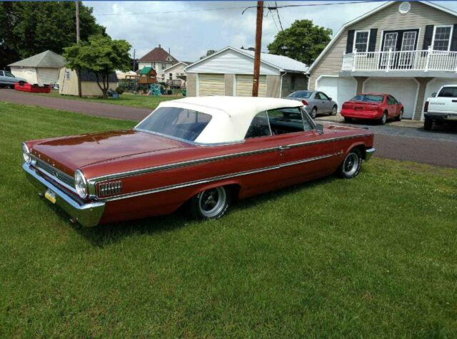 Ford Galaxie 1963 image number 14