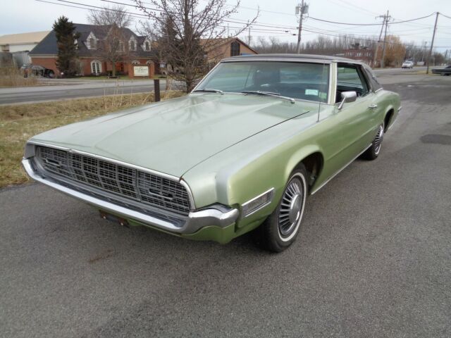 Ford Thunderbird 1968 image number 17