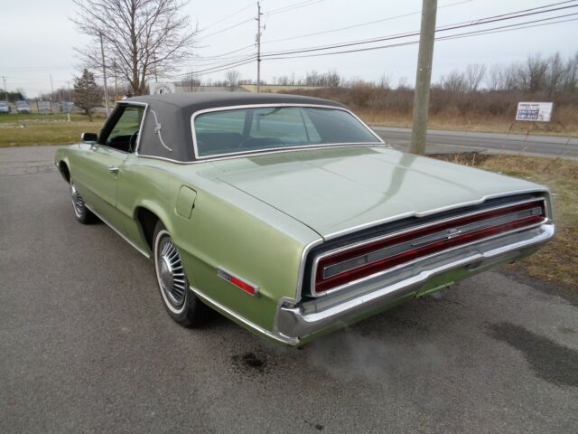 Ford Thunderbird 1968 image number 7