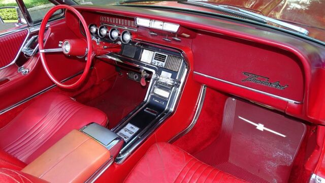 Ford Thunderbird 1965 image number 18