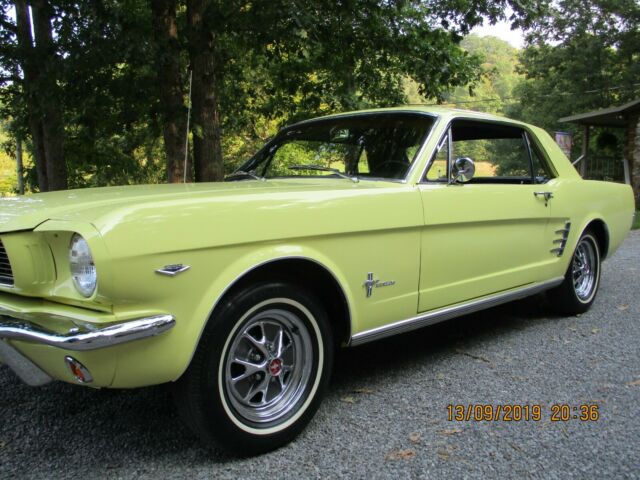 Ford Mustang 1966 image number 1