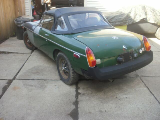 MG MGB 1979 image number 20