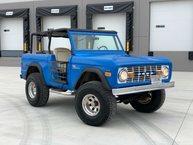 Ford Bronco 1971 image number 14