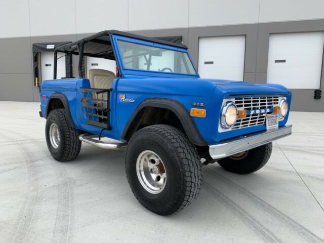 Ford Bronco 1971 image number 4