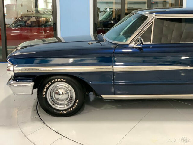 Ford Galaxie 1964 image number 13