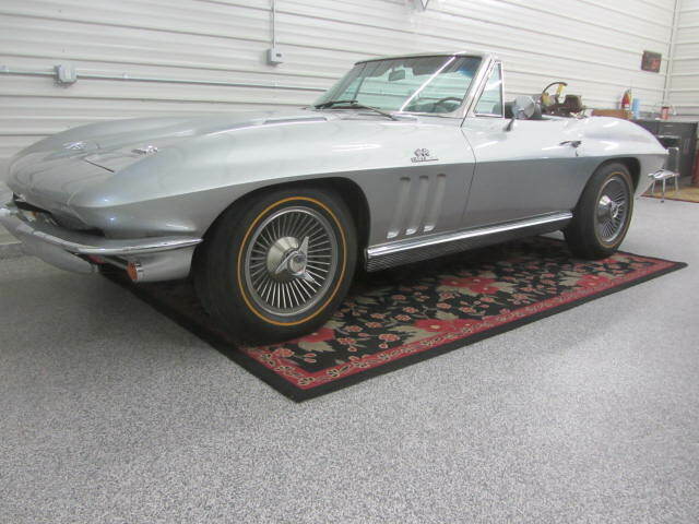 Chevrolet Corvette 1966 image number 0