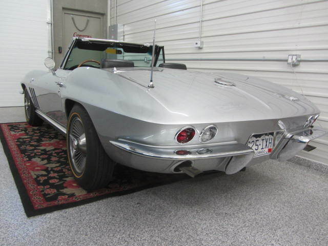 Chevrolet Corvette 1966 image number 1