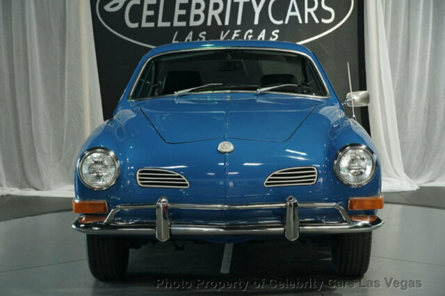 Volkswagen Karmann Ghia 1971 image number 10